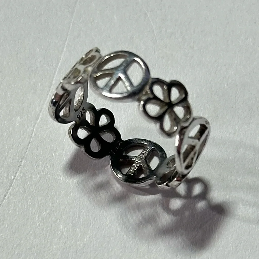925 Silver Peace & Flower Ring Thailand Pinky Ring Y2K Kidcore Size 6.75